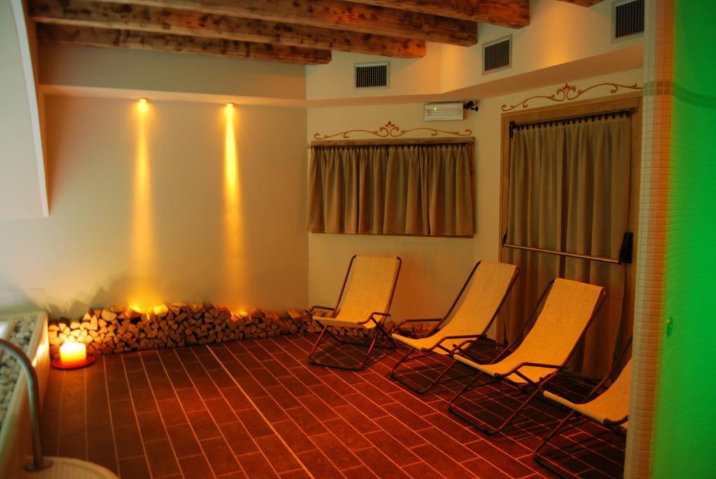 Albergo Villa Cristina Folgaria Bagian luar foto