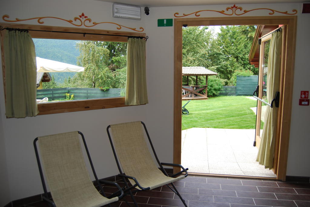 Albergo Villa Cristina Folgaria Bagian luar foto